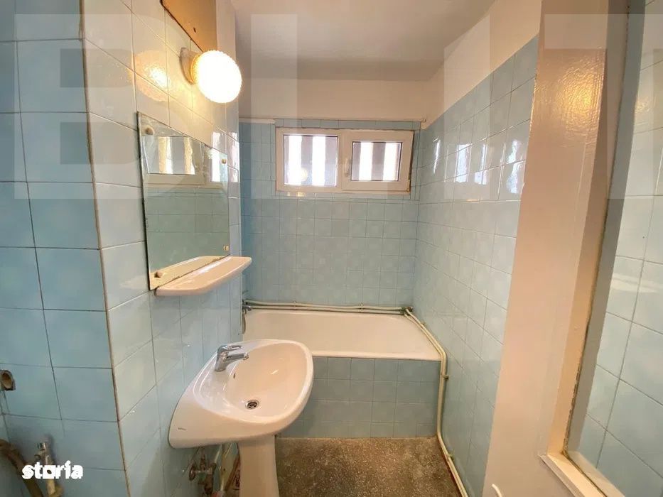 Apartament de vanzare - 3 camere – zona centrala, Strada Nicolae Bal