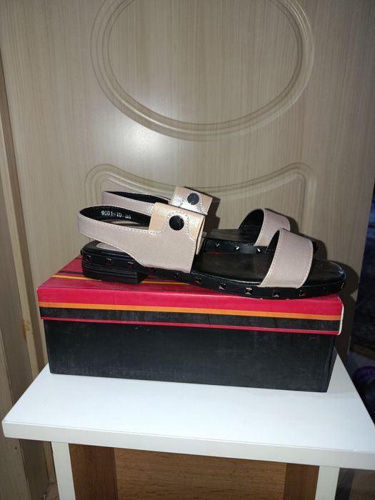 Супер распродажа женской обуви