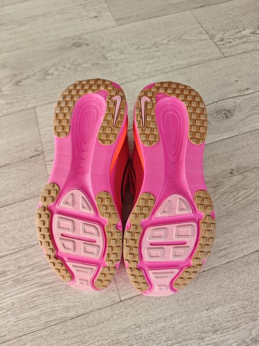 Беговые кроссовки Найк