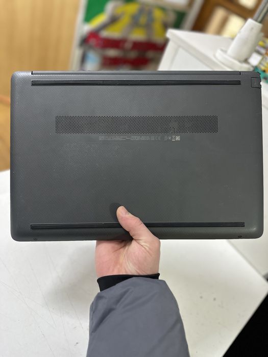 Продается hp i3-10gen