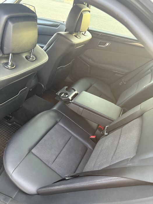 MERCEDES-BENZ E-Class 2011 — imagine 5