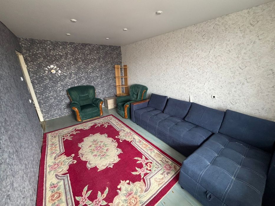 Продам 2 ком 5 мкр дом 5 цена 18