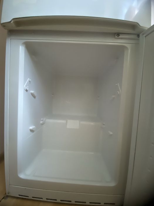 Продам холодильник bosch