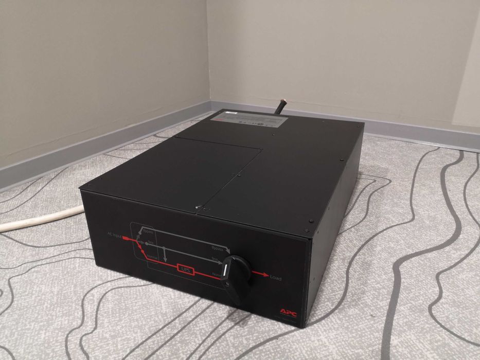 Panou bypass APC SBP10KRMI4U