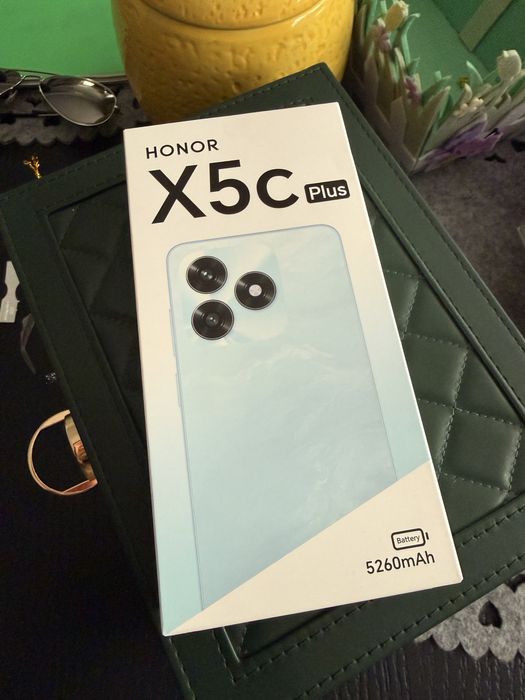 Telefon honor x5 plus