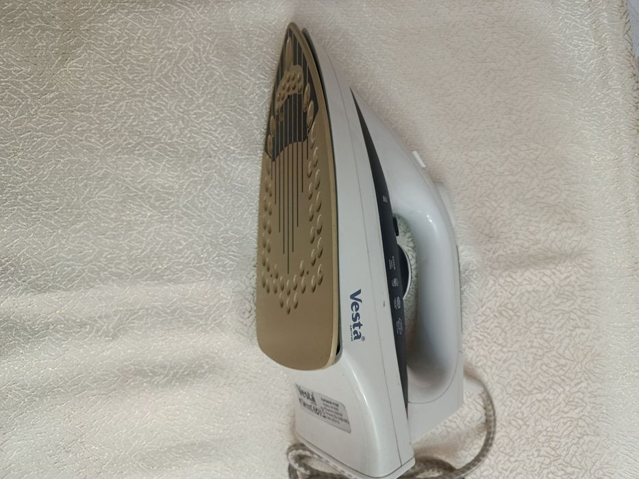 Утюг б/у, Dazmol b/u