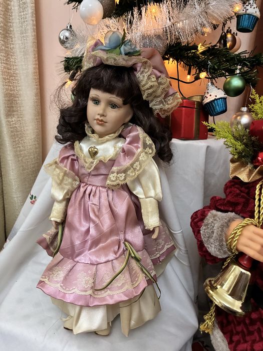 Порцеланови кукли