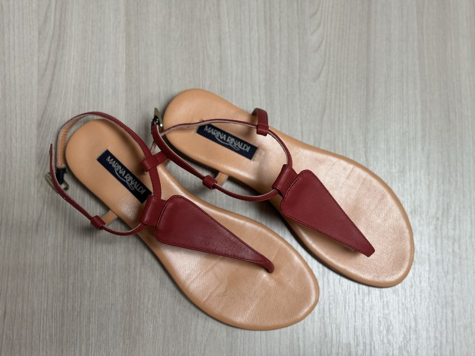 Продам сандали оригинал