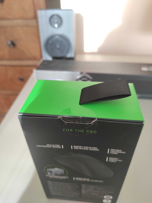 Razer DeathAdder V3 + MousePad 90x40 см (нови)