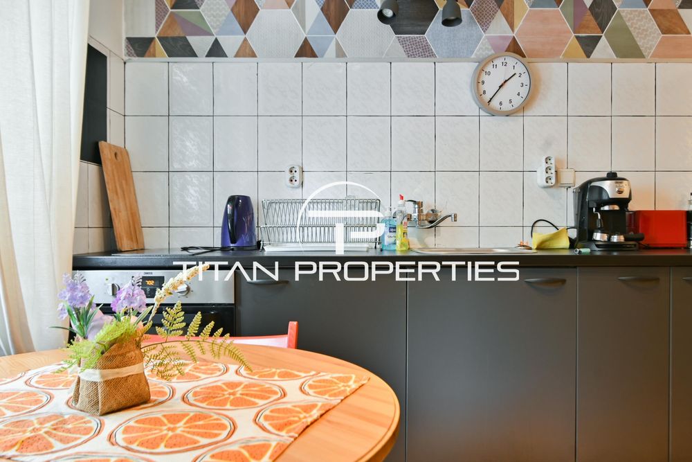 Тристаен, под наем, Център-ЦУМ