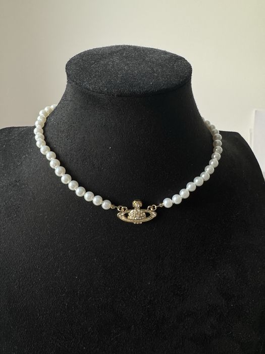 Colier Vivienne Westwood Gold Pearl