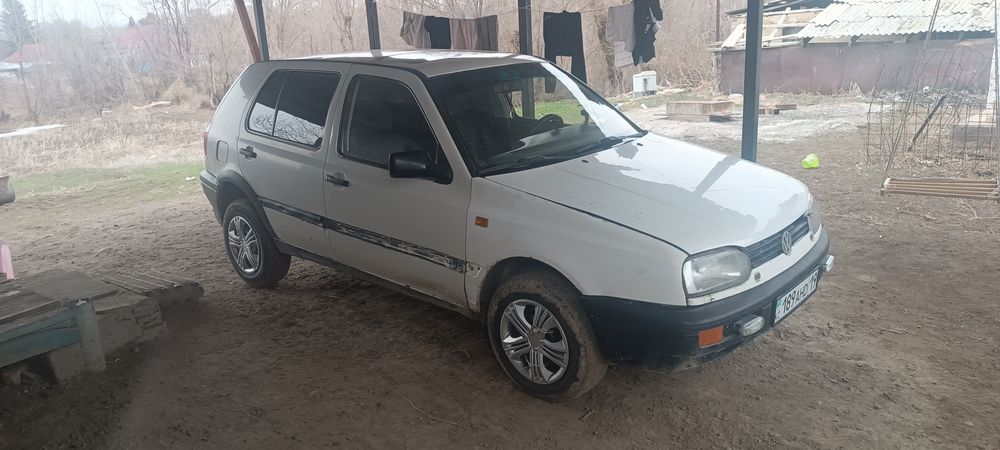Продам гольф 3 1.8