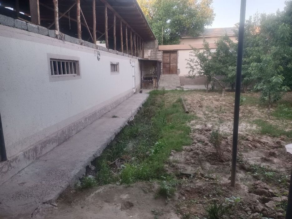 Yer sotiladi 3 sotix