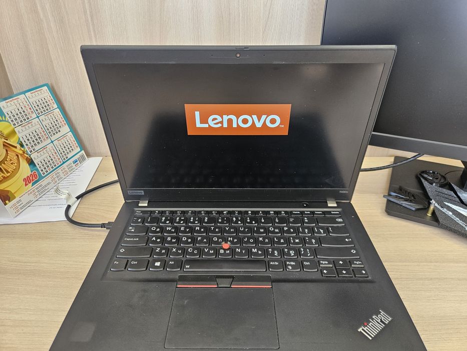 Ноутбук Lenovo thinkpad  T490s