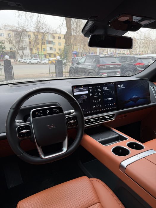 LI 9 . Yili 2024 . XOLATI IDEAL