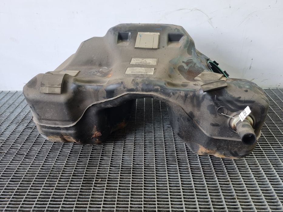 Rezervor combustibil Land Rover Range Rover Evoque 2.2 SD4 2012 - 2015 224DT SUV 2 Usi Euro5 (1529) Diesel 4x4 BJ329K007EE Garantie
