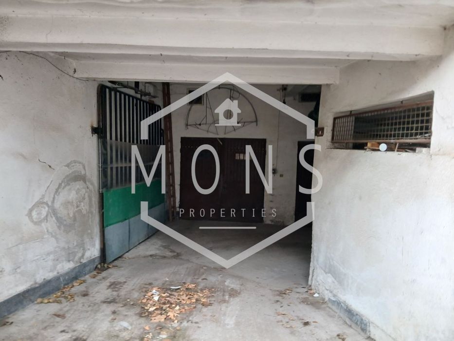 Гараж в Велико Търново-Център площ 41 цена 28650