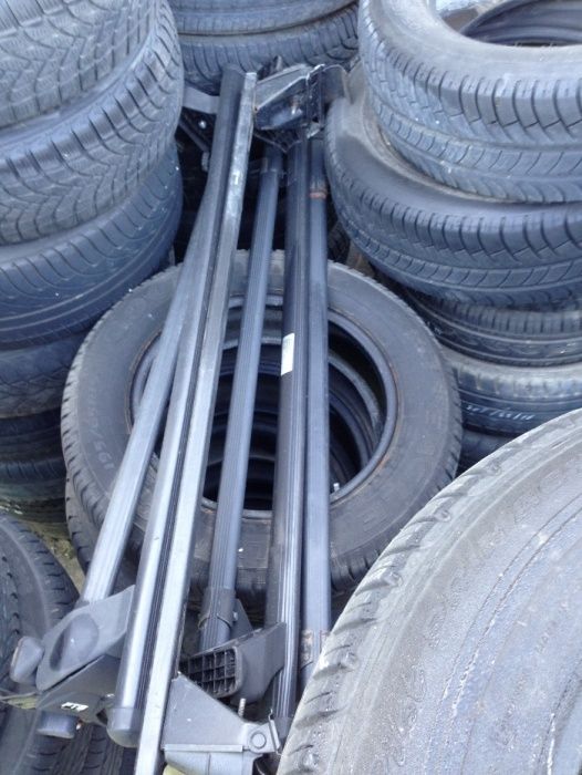 Универсални ОРИГИНАЛНИ авто багажници комплект за Рено, Пежо, Che