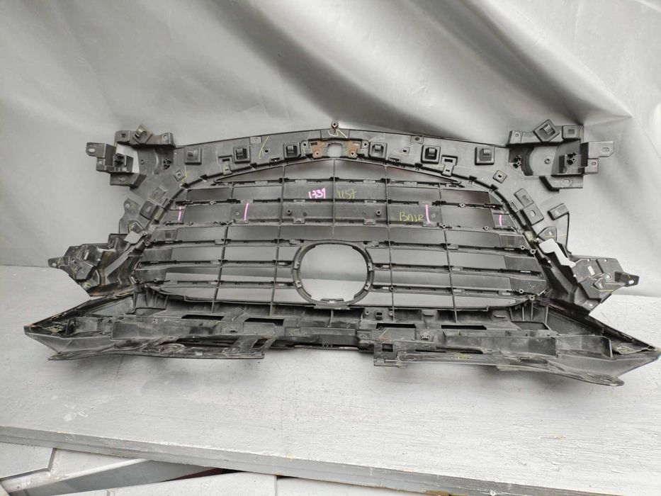 Грил решетка мазда 3 Mazda 3