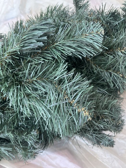 продам 1,5 метр ёлку