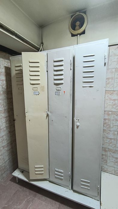 Dulapuri metalice