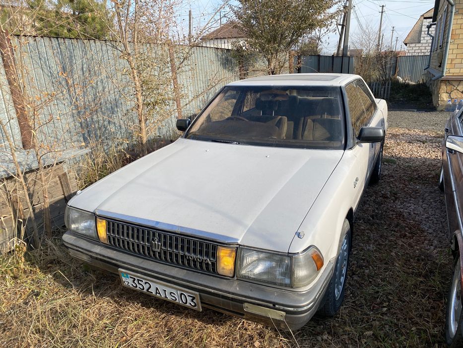 Toyota Crown super charger 2.0