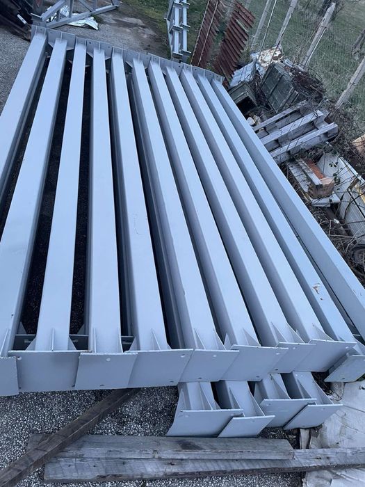 Продавам метално хале 9 широчина, 16 дължина, 4височина. Истинско хале