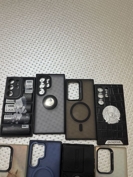 Чехлы на Samsung Galaxy S24 Ultra