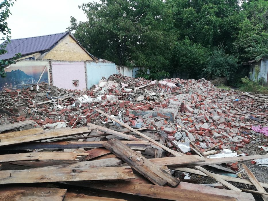 Debarasari mobila și transport moloz