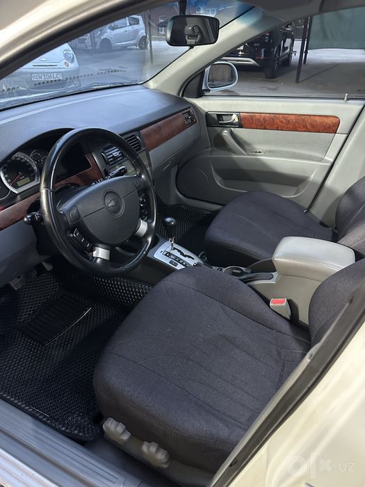 продается lacetti автомат