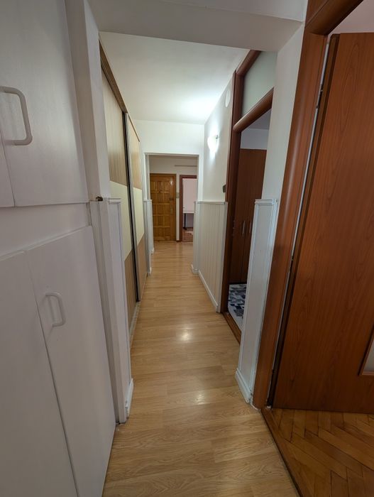 închiriat apartament 3 camere  metalurgie