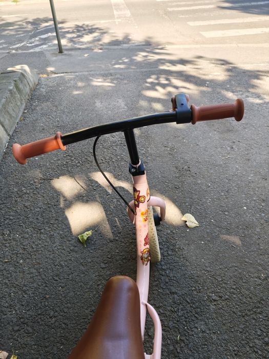 Bicicleta fara pedale Runride roz-bej