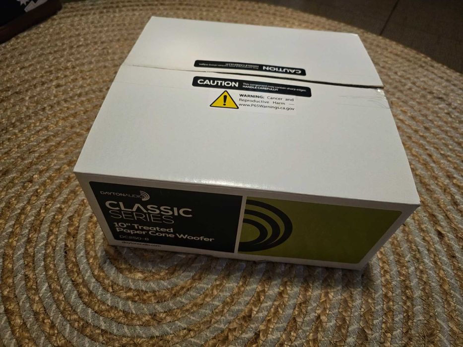 Difuzor DaytonAudio DC250-8 10"classicseries treated paper cone woofer
