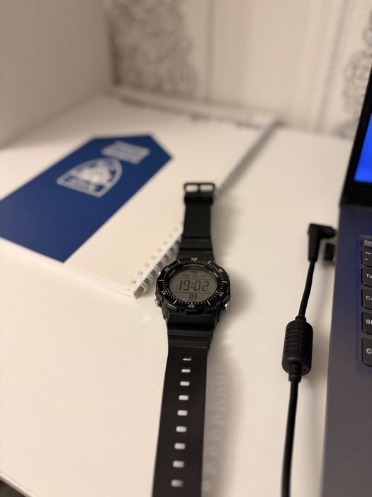 Продам Casio Illuminator
