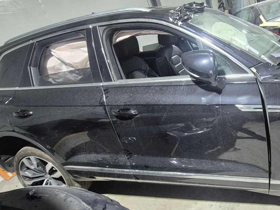 Stop stanga dreapta touareg 3 cr7 led semnalizare dinamica 2019 2020 2021 usa bara interior scaune