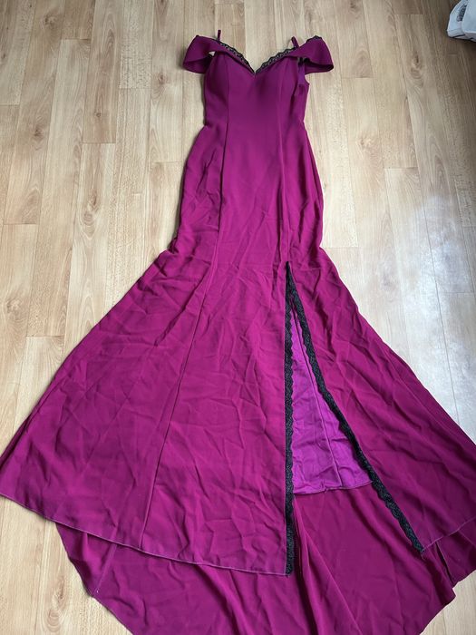 Дълга официална рокля