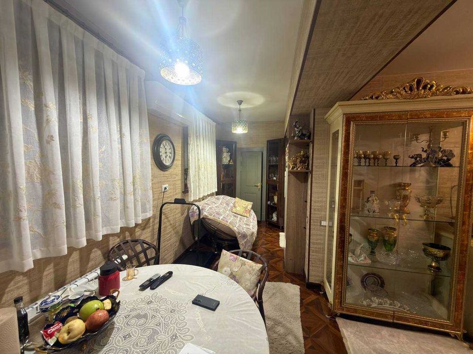 Ц 5 Киёт 3х комнатная квартира (AAA)