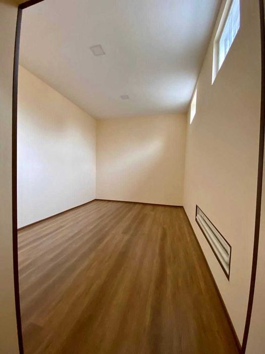 Сдается офис Карасу 2  300 кв. метров