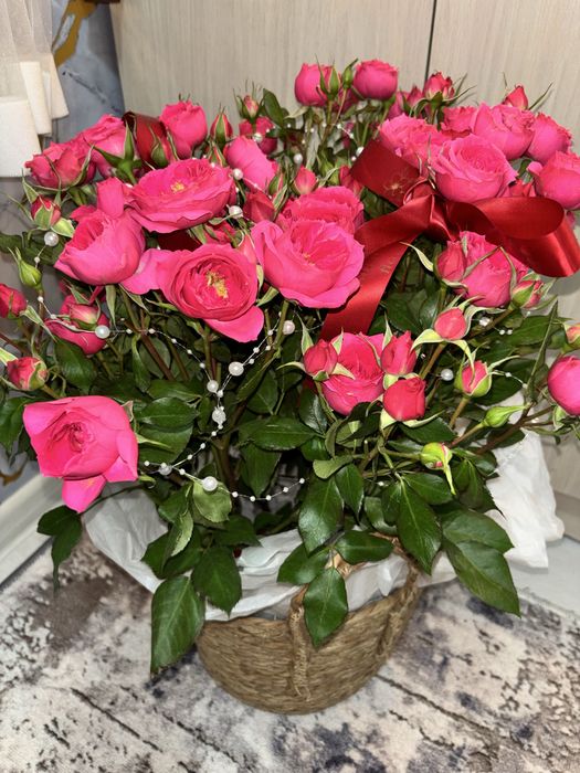 Букеты,цветы,подарки