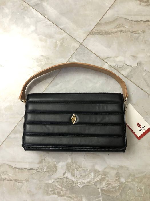 Продаю сумки и клатчи Турция