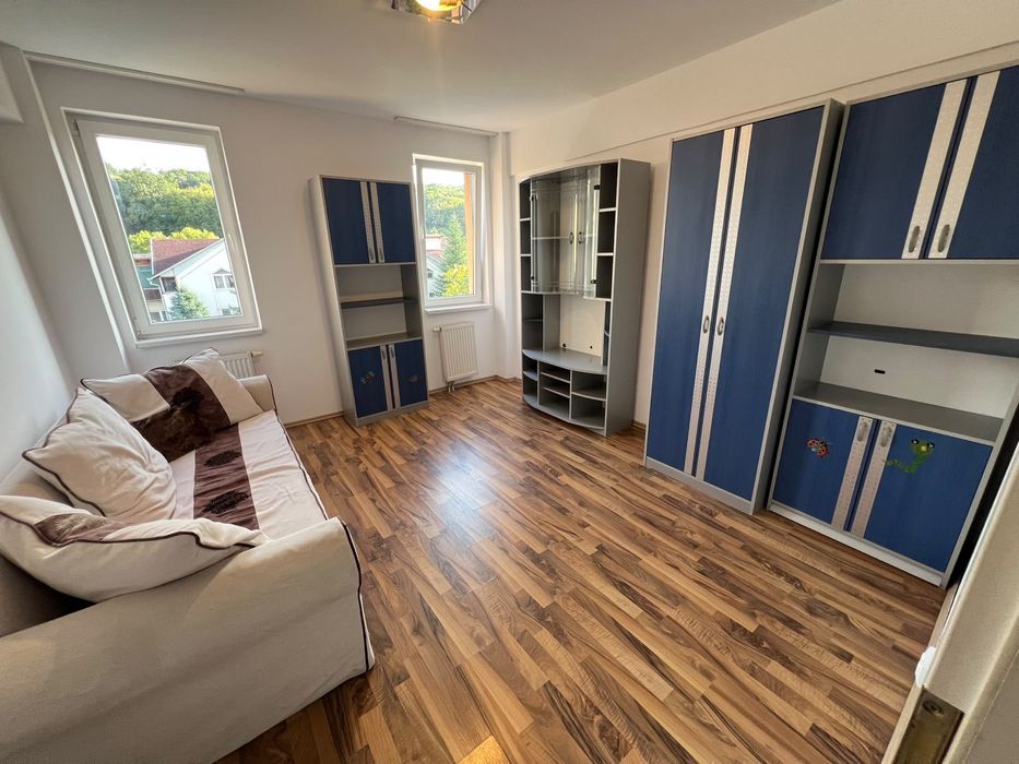Apartament penthouse de inchiriat