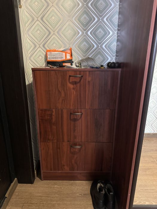 Продаю Шкаф купе+обувница