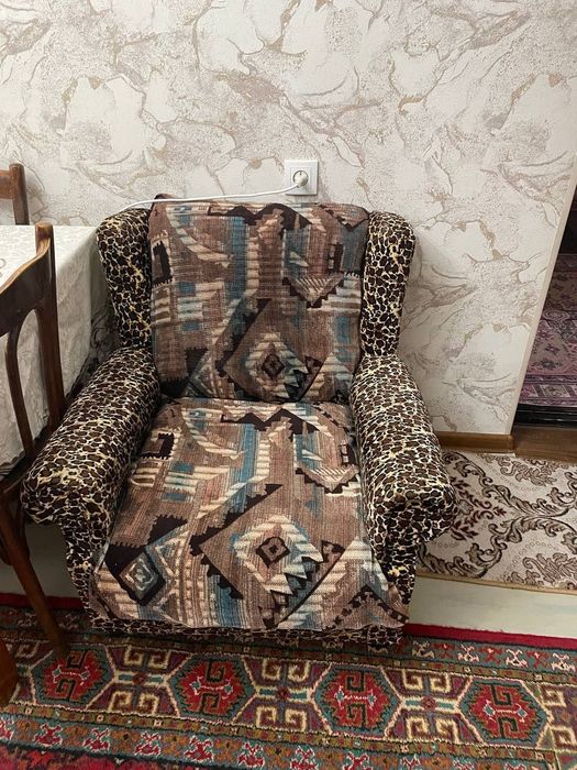 Диван и 2 кресла