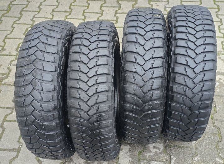 205 r 16 c MAXXIS offroad