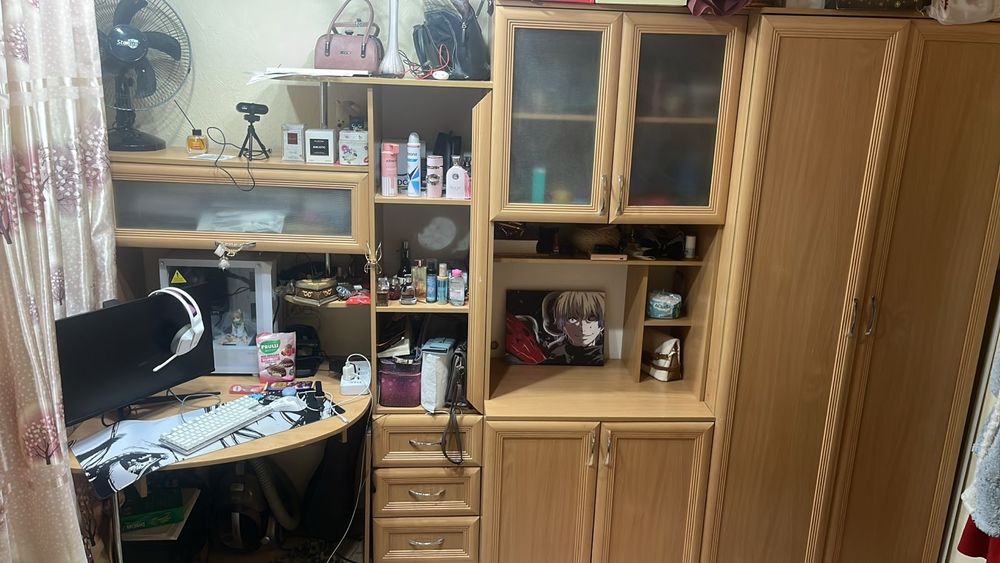 Продам кровать и стенку