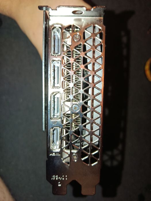 Продам RTX 3050 8gb