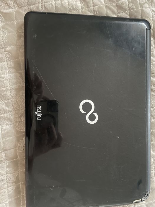 Продам ноутбуки на запчасти