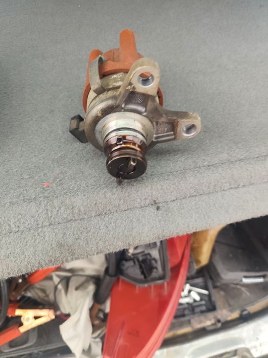 Далеко за toyota carina бензин от 92 до 98 година бензин