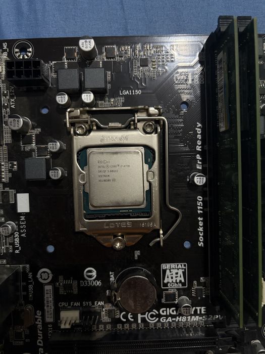 Дънна платка gigabyte
