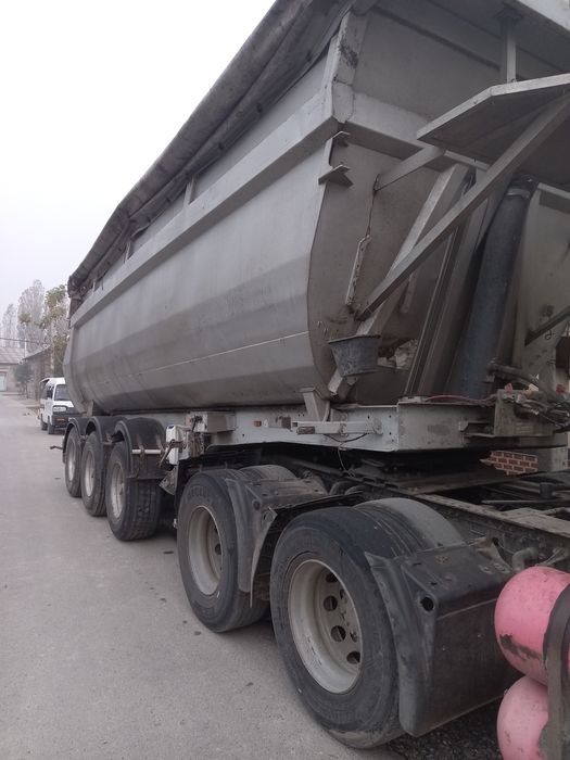 Ман.тгх прицепи билан сотилади